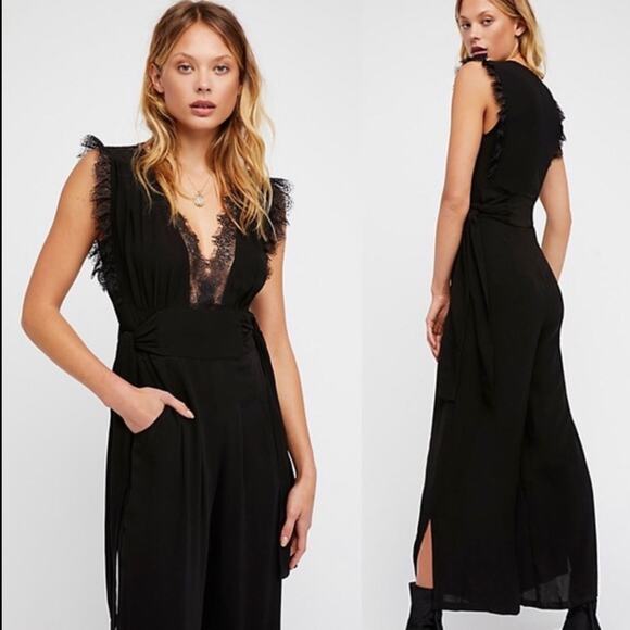 FREE PEOPLE CEM Black Sleeveless Lace Trim Deep V Cinch Waist Wide Leg Jumpsuit - Picture 2 of 14